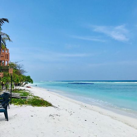 Airport Comfort Inn Premium Hulhumale Exterior photo